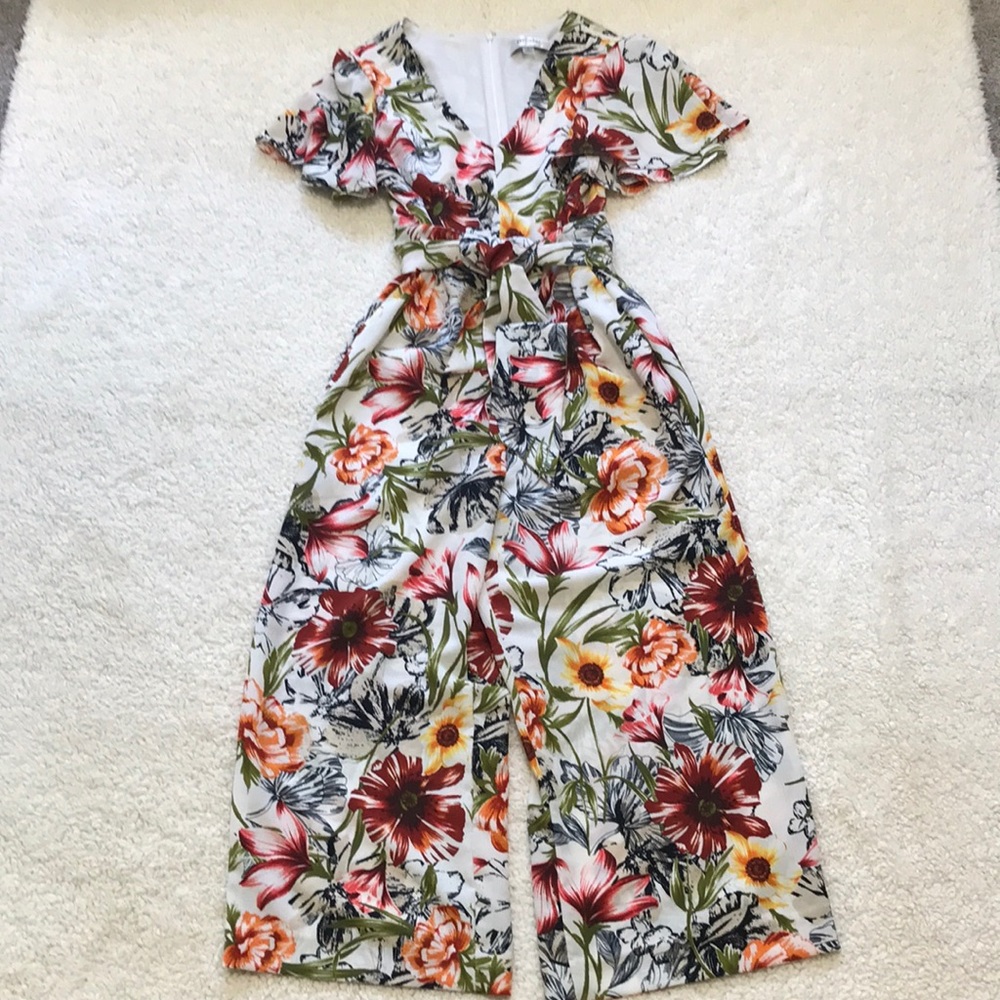 Jones studio jumpsuit size 6